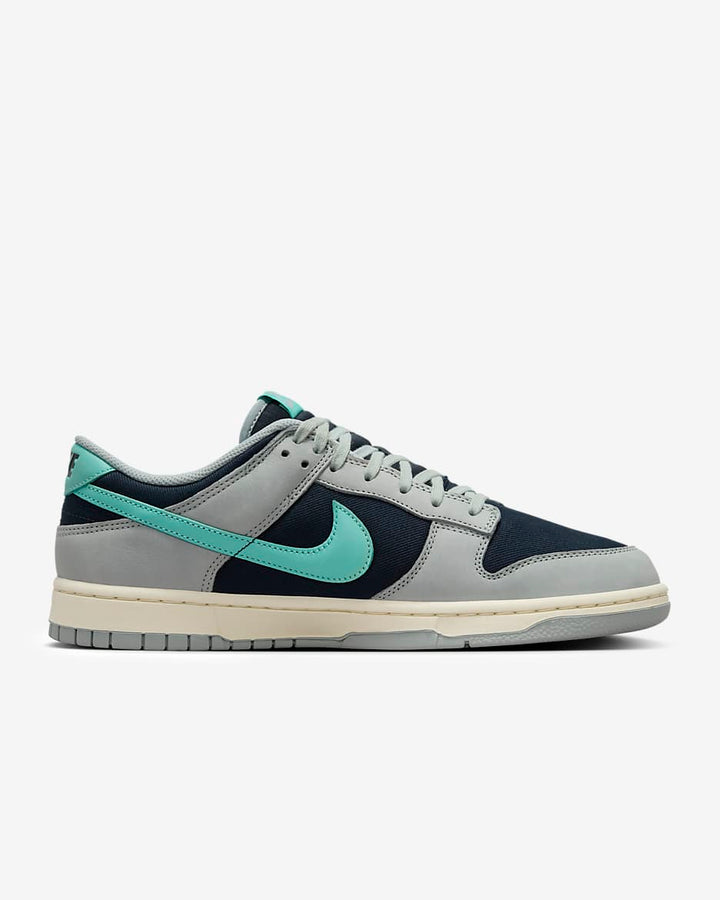 Nike Dunk Low Retro Premium